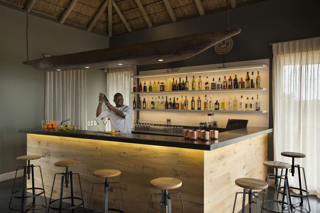 Mhondoro Safari Lodge & Villa Réserve animalière Welgevonden Extérieur photo