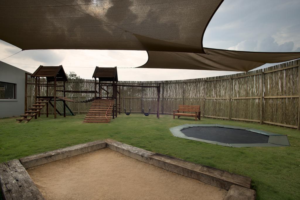 Mhondoro Safari Lodge & Villa Réserve animalière Welgevonden Extérieur photo