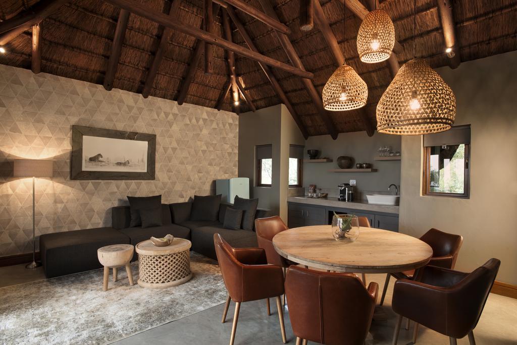 Mhondoro Safari Lodge & Villa Réserve animalière Welgevonden Extérieur photo